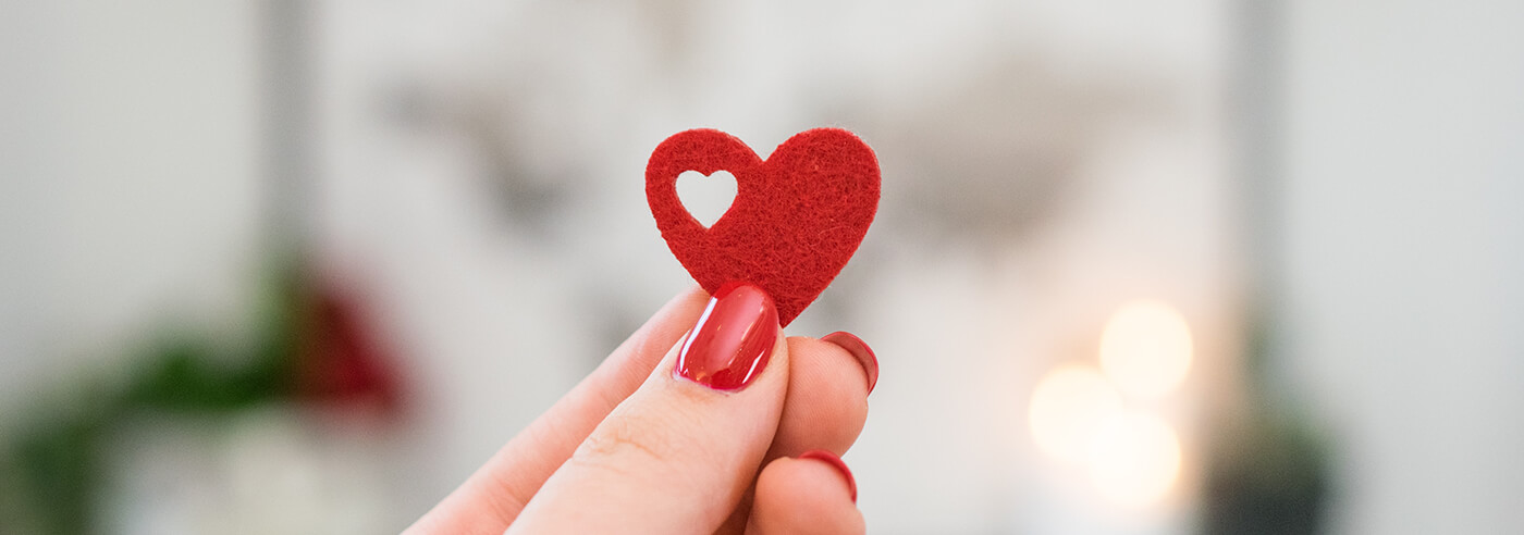 Custom Heart Metal Keychain día de San Valentín Keychain Regalos para marido  / esposa - China Regalo de San Valentín y Regalos de San Valentín para  mujeres precio